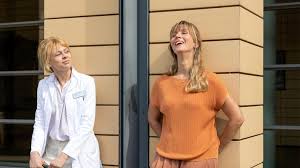 Bilder: Erinnerungen (958) - In aller Freundschaft - ARD | Das Erste