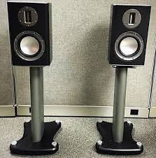 Monitor Audio Platinum Pl100 Bookshelf Speakers Gloss Black W Stands Authorized Monitors Bookshelf Speakers Speaker Audio