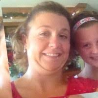 Maureen Finnigan's Instagram, Twitter & Facebook