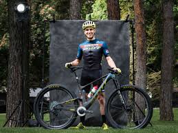 Can blake beat nino schurter? Nino Schurter S New Bike Day Autobala
