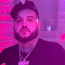 A slice of our first balcony mixtape 🍉 Polaris-Cyber People #italodisco