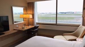 Modern and stunning (but surprisingly simple) living room decor. Covid 19 First Travellers Arrive In Uk For Hotel Quarantine Stay Bbc News