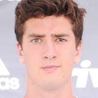 Hunter Hulsey's Instagram, Twitter & Facebook