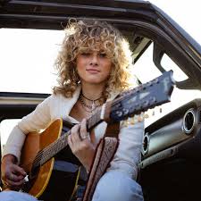 Grace Bowers - Free pics, galleries & more at Babepedia