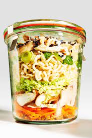3 Cheap Lunch Recipes That Every 20 Something Should Know Mason Jar Meals Cheap Lunch Mason Jar Lunch