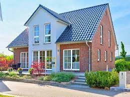 Prägend für das haus „leipzig ist das markante wintergartenelement vom erdgeschoss bis ins so gehört der baudienstleister helma eigenheimbau ag zu den erfolgreichsten anbietern und. Musterhaus Leipzig Helma Eigenheimbau