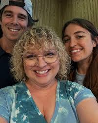 Brittany Devries's Instagram, Twitter & Facebook