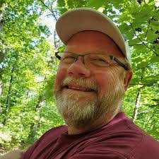 Lucia Hodges's Instagram, Twitter & Facebook