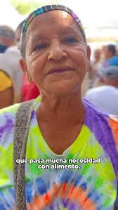 Bajo el liderazgo del alcalde @carlospinedocuello, se realizó la entrega de  chalecos a los representantes de la población con discapacidad, un acto que  simboliza su liderazgo y compromiso con la inclusión. Este