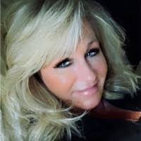 Julie Burgess's Instagram, Twitter & Facebook