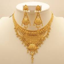 Stunning Bridal Gold Necklace Designs For The Swoon Worthy Brides Of 2020 All our designs are unique and manufactured to the highest quality by our skilled craftsmen. stunning bridal gold necklace designs