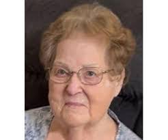 Tabitha Dunford's Instagram, Twitter & Facebook