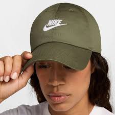 Nike Cap Club Futura