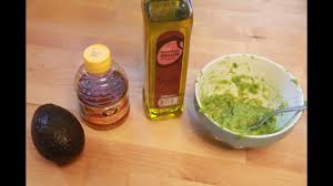 In a blender, mix half of one banana, half of one avocado, 2 tablespoons olive oil, and 1/4 cup aloe vera gel. How To Diy Hair Mask With Avocado Honey Olive Oil Youtube