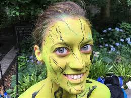 Nude models become artists' canvases