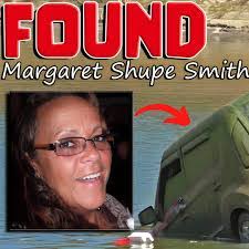 Marci Hand's Instagram, Twitter & Facebook