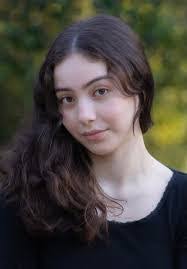 Ada Vehlewald's Instagram, Twitter & Facebook