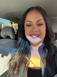 Can someone edit sun glare from photo?