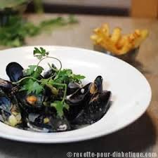 Moules Marinieres Sans Vin Et Frites Allegees Recette Moules Marinieres Moules Plat Principal