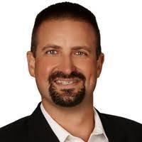 Alex Croy's Instagram, Twitter & Facebook