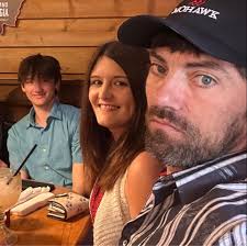 Are there grief support groups in Calhoun, GA?