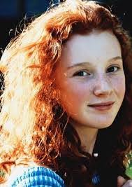 Rachel Percy's Instagram, Twitter & Facebook