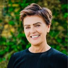 Last night was a moment of immense pride and gratitude as we celebrated  Leadership Miami's 46 graduation. Team WEARE1MIAMI, the group I had the  honor of facilitating, along with Ana Montes, Amy… |