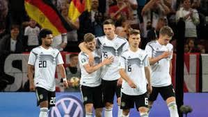 Hier gibt es die infos zur hier im datencenter finden sie unseren liveticker zur em 2021: Deutschland Estland Im Live Ticker Deutschland Mit Kantersieg Gegen Estland Fussball