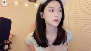 Mitu66 wet pussy reveal