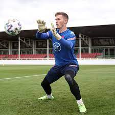 View the player profile of manchester united goalkeeper dean henderson, including statistics and photos, on the official website of the premier league. V5qofj2e Osdkm