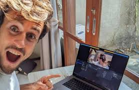 This developer makes $123,120/month.