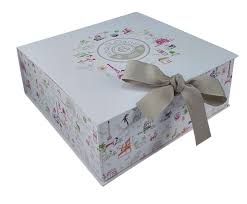 Purchase exotic fragrances and essential oils at wholesale prices. Cute Christmas Large Decorative Gift Boxes China Manufacturer