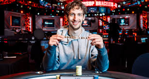 Daniel Zack Wins 2022 WSOP $10,000 Seven Card Stud Eight-or-Better  Championship for Third Career Bracelet