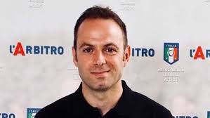 L'avvocato con la bandierina, esordio in serie A per il guardalinee  palermitano Capone