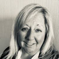 500+ "Decina" profiles