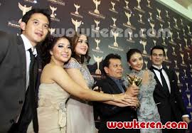 Jom download sini (upgrade) disclaimer: Foto Rezky Aditya Saat Liburan Keluarga Dan Pasangan Sosmed Dan Aktifitas Lainnya Galeri Photo Image Wowkeren Com