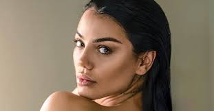 Morena Taraku tregon profesionin që do kishte nëse s'do ishte e famshme |