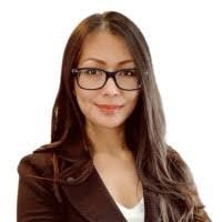 Mimi Tam's Instagram, Twitter & Facebook