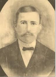 Edward Fender's Instagram, Twitter & Facebook