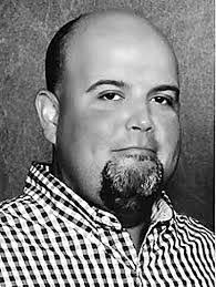 Eric Stoops's Instagram, Twitter & Facebook