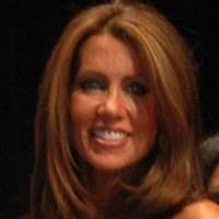 Betsy Hanson's Instagram, Twitter & Facebook