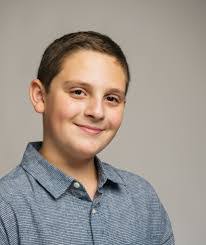 Andrew Peloquin's Instagram, Twitter & Facebook