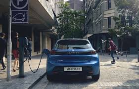 Stii cat stai asteptand sa prinzi liftul, acasa sau la serviciu? Un Sfert Dintre Comenzile Pentru Noul Peugeot 208 Sunt Pentru Versiunea ElectricÄ Criza AccelereazÄ TranziÈia La MaÈini Electrice Automarket