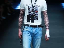 There are many reasons why tattoo prices vary so much in the uk. How To Get A Full Sleeve Tattoo British Gq