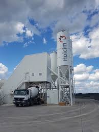 In the united states, lafargeholcim companies have resources across the country, whether operating under the name lafarge, holcim, aggregate industries or lattimore materials, to meet your needs. Intelligente Rohstofflogistik Holcim Magazin Perspektiven