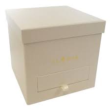 The freshest flower monthly gift designed as a bouquet. Packaging Hat Flower Boxes Florist Supplies Uk