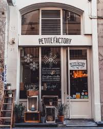 Best Coffee Shops And Cafes In Lyon Solosophie Best Coffee Shop Coffee Shop Design Cute Coffee Shop
