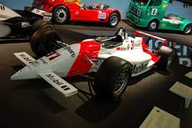 Are the f1 drivers welcome or frowned upon? Datei Mercedes Indycar Jpg Wikipedia