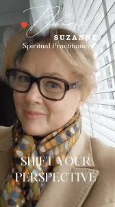 Deborah Suzanne (@deborahsuzannemedium)