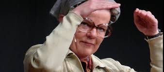 Amüsantes Kabarett mit Frieda Braun